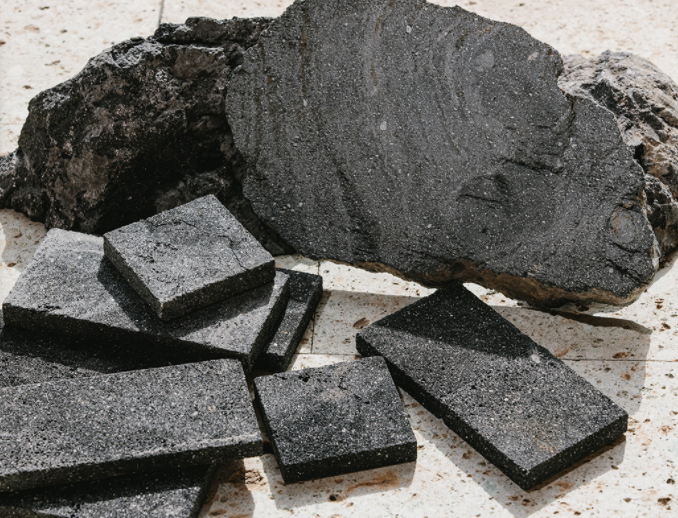 浅間山の溶岩石を用いた製品開発と販路開拓の画像