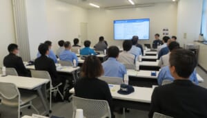 先進企業から自動化・ロボット活用を学ぶ見学会を開催の画像